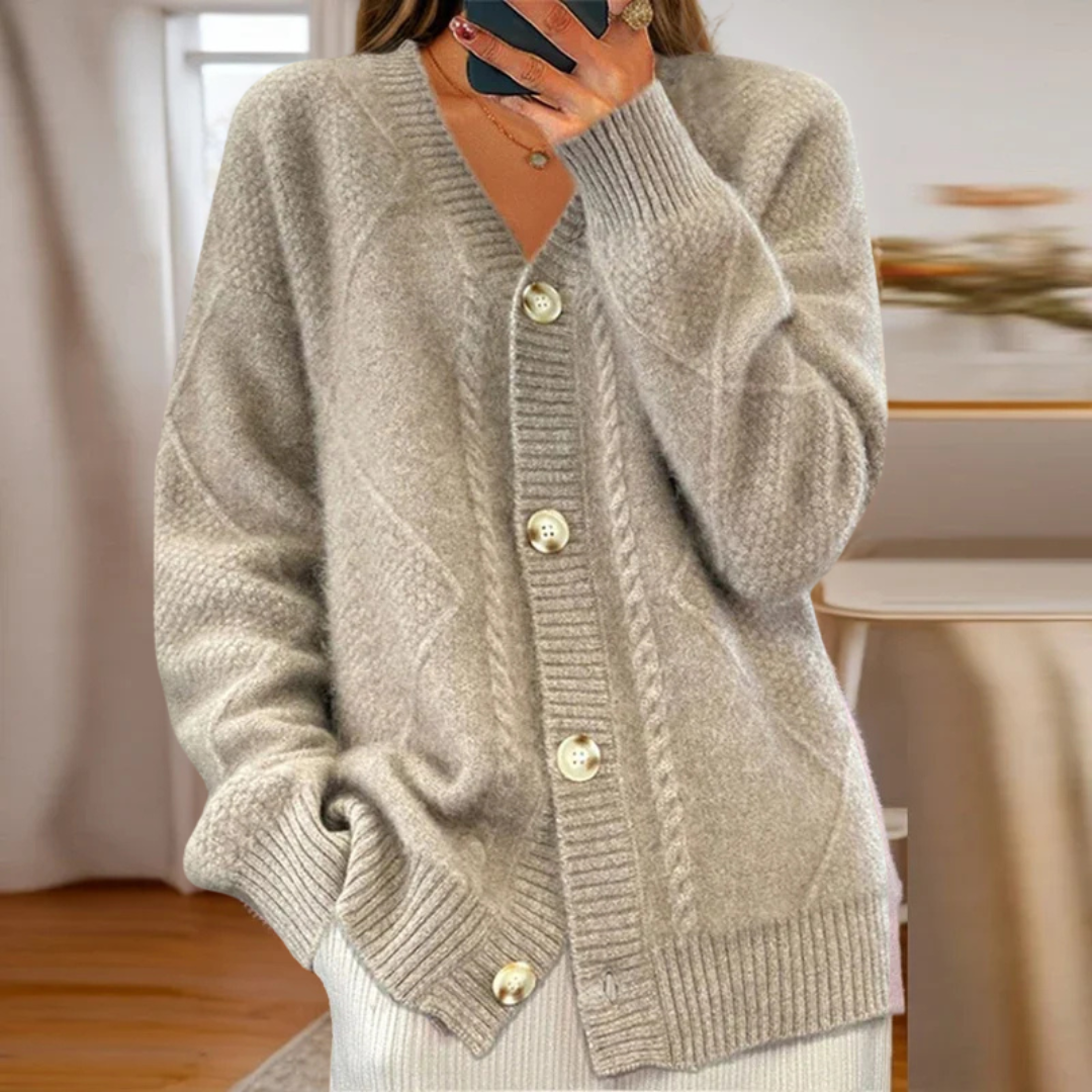 Chloe | Cable-Knit Cardigan